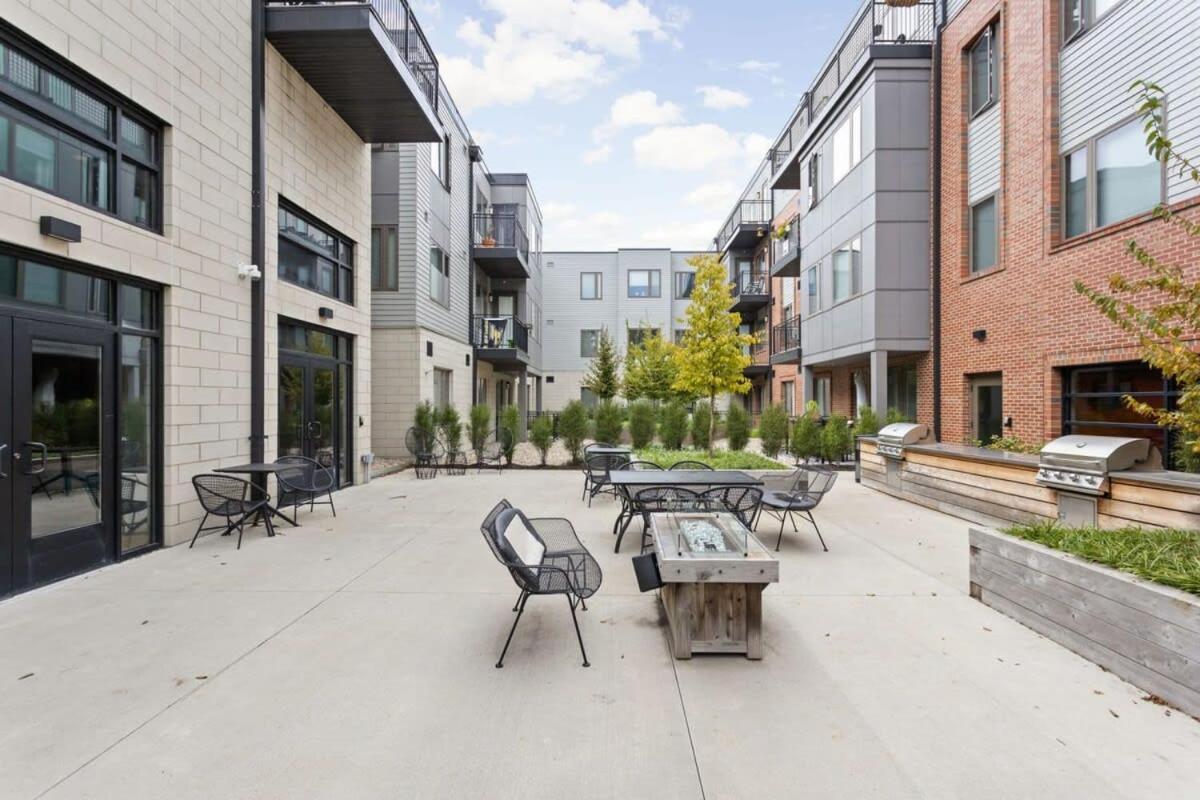 Cozysuites Modern Studio Steps From Broad Ripple Indianápolis Exterior foto